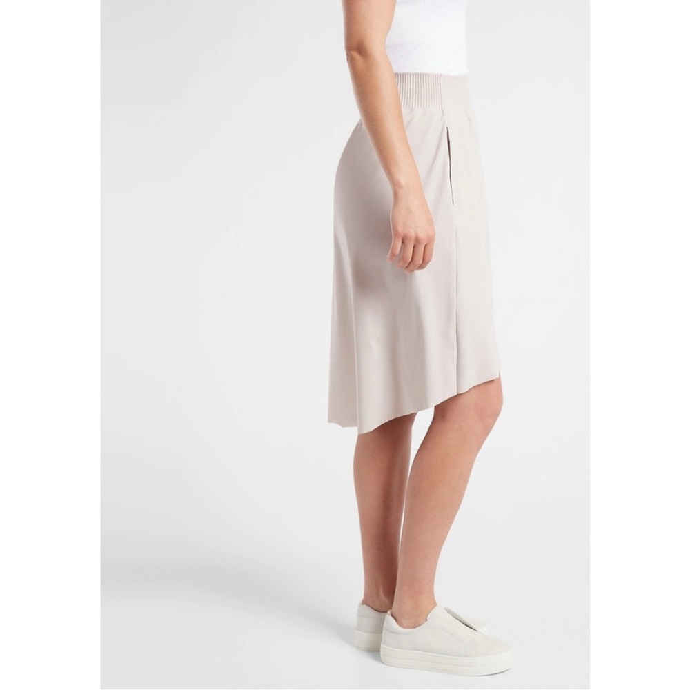 Athleta Cosmic Skirt size XL hi‎ lo